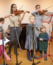 Bei einer Weihnachtsfeier in der WunderMusikSchule