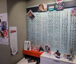 Écouter Voir Optique LUCE image 2