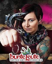 Bunte Leute Tattoo & Piercing Bild 6