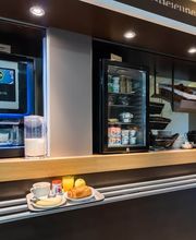 B&B HOTEL Saint-Brieuc image 11