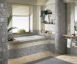 Keramikplatten oder Mosaik im Bad