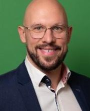 DEVK Versicherungen: Nicki Baar Bild 1