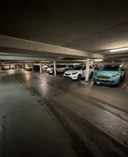 SIXT Autoverhuur Breda afbeelding 11
