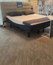 Sleep Number Mattress Store image 7