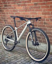 LG Bike Store image 3
