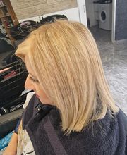 Lahna Coiffure image 3