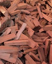 Holzbär Keller Brennholz Bild 2