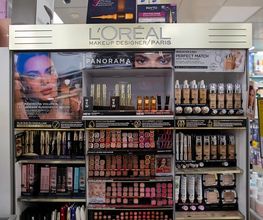 loreal-pharmacie-sun-store-lausanne-gare-cff