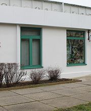 Aussenansicht der Kugelberg-Apotheke