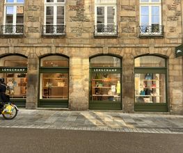 Longchamp image 2