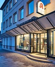 Aussenansicht der Apotheke am Kölner Tor