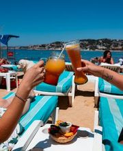 L'Indigo Café image 9