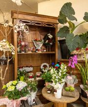 Côté Fleurs image 1