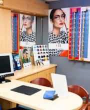 VISTAOPTICA Zona Franca imagen 3