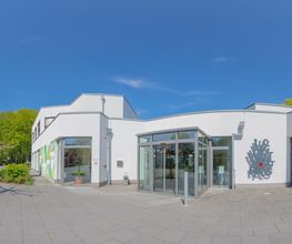 Das LWH ist die Katholisch Soziale Akademie des Bistums Osnabrück. In unseren 80 Gästezimmern finden aber nicht nur Akademie-Gäste Unterkunft.