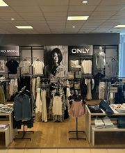 AWG Mode Center Niesky Bild 2