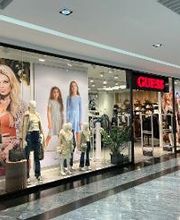 GUESS immagine 2