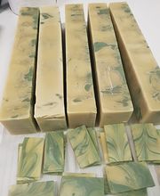 L'ABEILLE SAVONNEUSE image 4