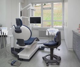 Dr. med. dent. Schwela Jörg Bild 3