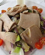 Restaurantefuentesdelmarques-ensaladas.jpg