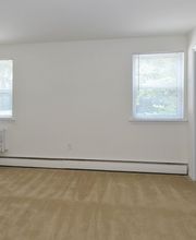 Concord Court Apartments image 13