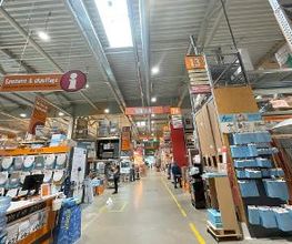 Salles de bains & sanitaires HORNBACH Etoy Bild 3