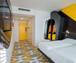 Design Room & Design Room Comfort with a View