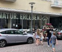 Outdoor Store Born Bild 2