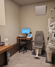Pearle Opticiens Purmerend - Willem Eggertstraat afbeelding 10