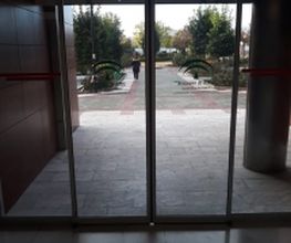 Puertas_Automaticas_granada_Motores_Persiana_12.jpg