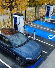 bp pulse Charging Station image 5