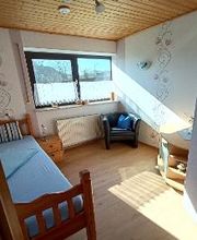 Kinderzi. mit Einzelbett 200x90cm