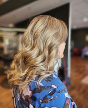 Fantastic Sams Cut & Color image 4