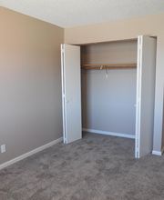 College View Apartments image 1