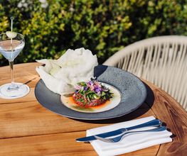 1838 Rooftop Bar - Asian inspired Tartar