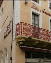 Hôtel Des Arcades image 4