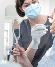 Zahnarztpraxis Dr. med. dent. Matthias R. Schmid AG Bild 4