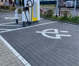 Shell Recharge Charging Station Bild 3
