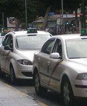 taxi-radio-autos-03.jpg