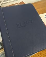 RE/MAX SUMMIT image 4