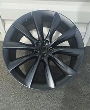 Full esthetic car image 11