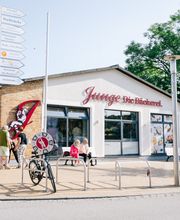 Junge Die Bäckerei. Bild 1