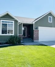 Century 21 High Desert image 18