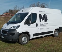 Menuiserie bader
menuisier
menuiserie porte
menuiserie fenêtre
meuble sur mesure
menuisier maracon
rénovation meuble