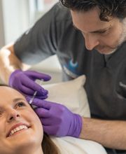 Universal Dermatology & Vein Care image 11