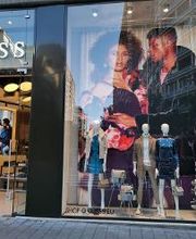 GUESS imagen 1
