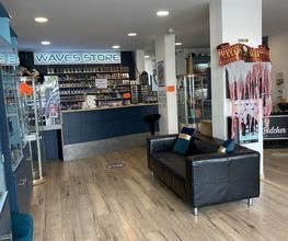 Waves Store image 4