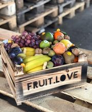Fruit.Love liefert ihnen Obstkörbe für Unternehmen im flexiblen Frische-Abo in Stuttgart und Umgebung.
Lange Meetings. Zu wenig Zeit. Zu viele Aufgaben. Und zwischendurch auch noch gesund essen? Stress haben wir genug. Deshalb liefern wir dir alles direkt in dein Büro, deine Werkstatt, deine Ideenschmiede oder die Garage, in der gerade Großartiges entsteht. Wir sind für dich da. 
Unsere Fruit-Love Kiste enthält eine bunte, saisonale Auswahl an frischem Obst und exotischen Früchten.

Foodservice, Gemüsegrossmarkt, gemüsehandel, obsthandel, gemüse lieferservice, obst und gemüse lieferservice, obst und gemüse großhandel, gemüse grosshandel, bio gemüse lieferservice, obst großhandel, großhandel obst und gemüse, biogemüse in der nähe, obst gemüse großhandel, kartoffeln großhandel, kartoffeln grosshandel, gemüse großmarkt, bio obst und gemüse in der nähe, großhandel gemüse, obst gemüse lieferservice, gemüselieferung, gemüse direkt vom bauern, feinkost, exotische früchte, feinkost ab rampe, feinkost großhandel, feinkostgroßhandel, feinkost rampe, feinkosthandel, feinkost großhandel für wiederverkäufer, feinkost lieferservice