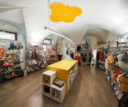 La Borghesina Locarno - Negozio Boutique Stores Abbigliamento Calzature Sartoria e accessori moda Uomo - Donna - Bambini Bild 7