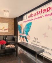 Real Nails Zurich - Nagelstudio - Gelnägel - Frenchnägel - Nägelstudio Bild 2